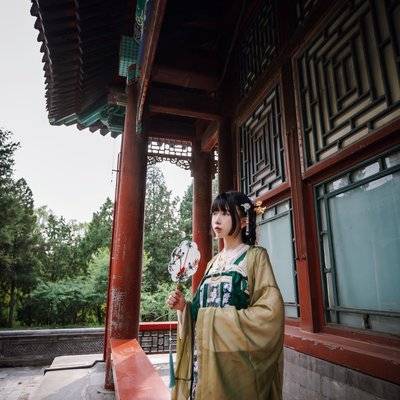 汉服模特