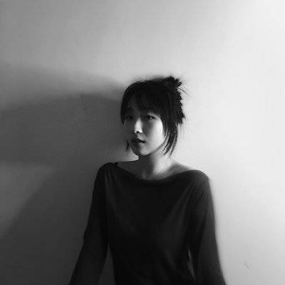 黑白模特