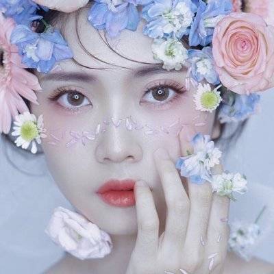 妆容模特