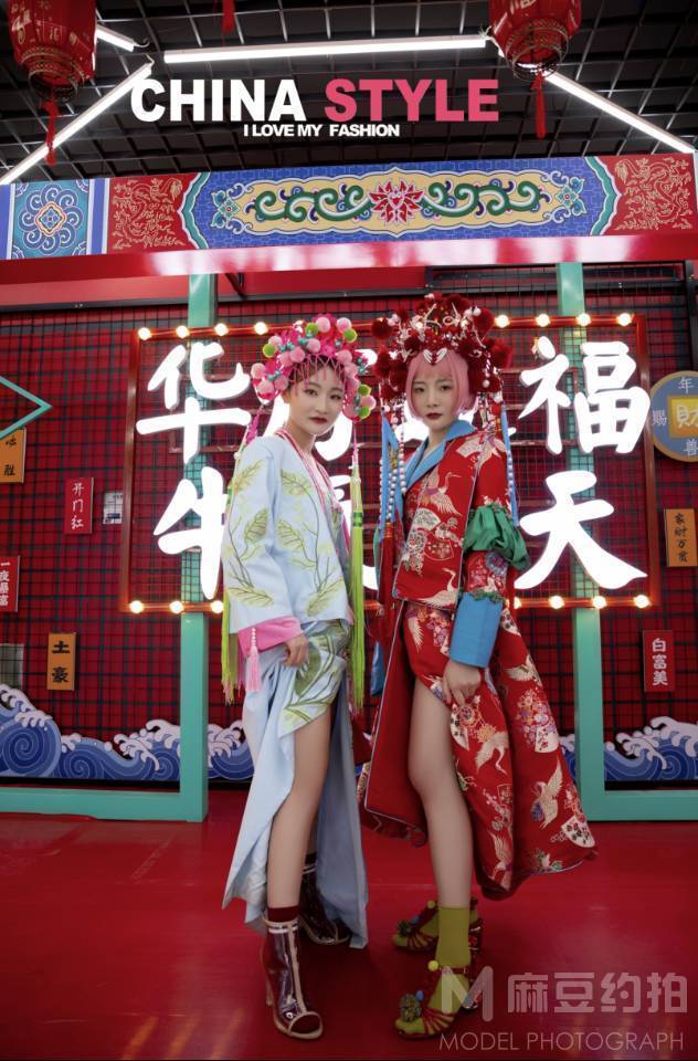 情侣模特