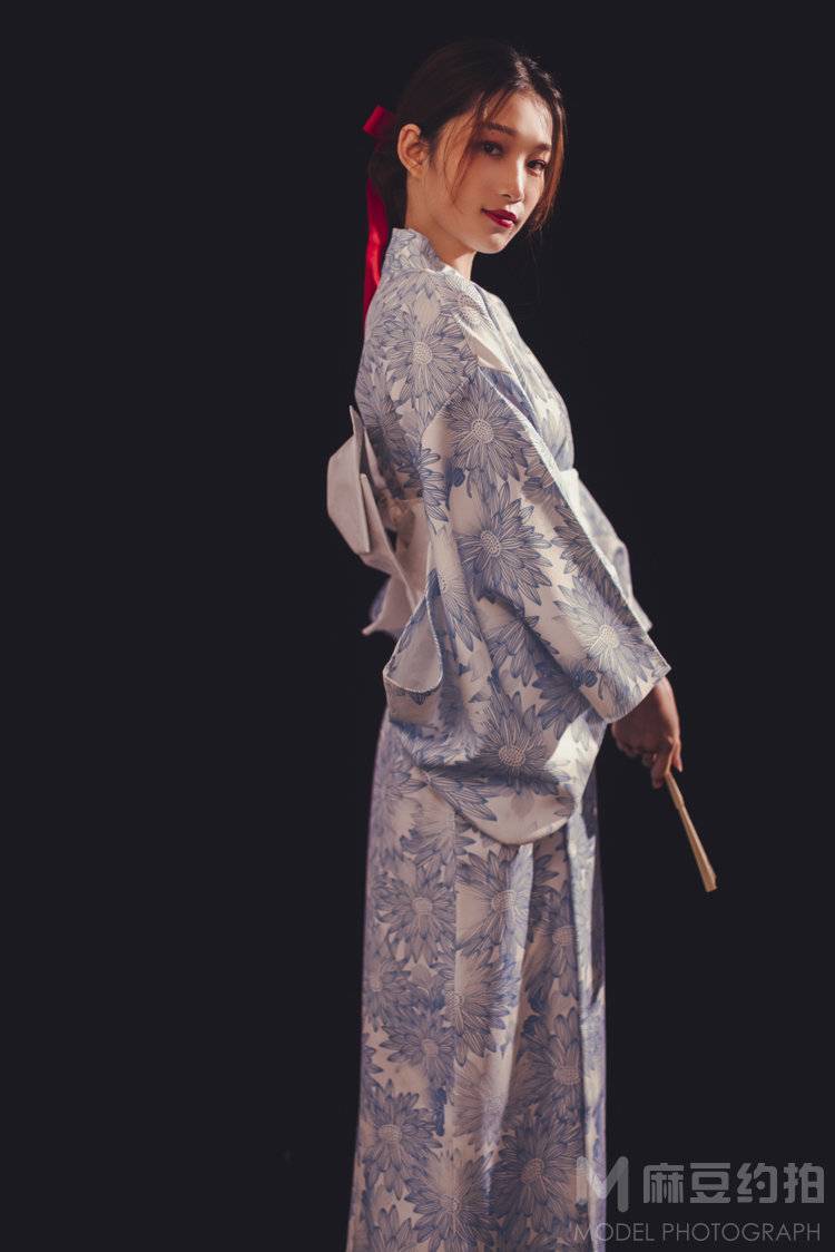 和服模特