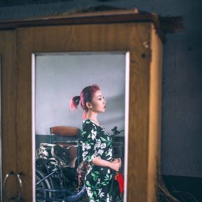情绪模特