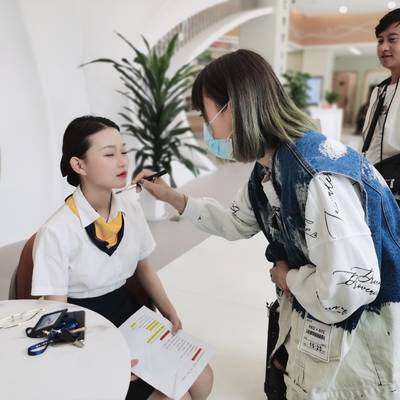 商务模特