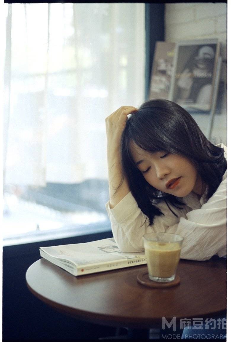 胶片模特