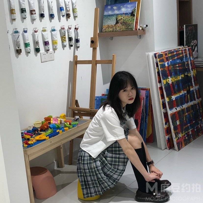 校园模特