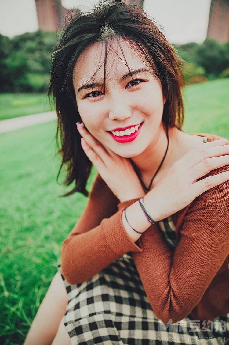 胶片模特