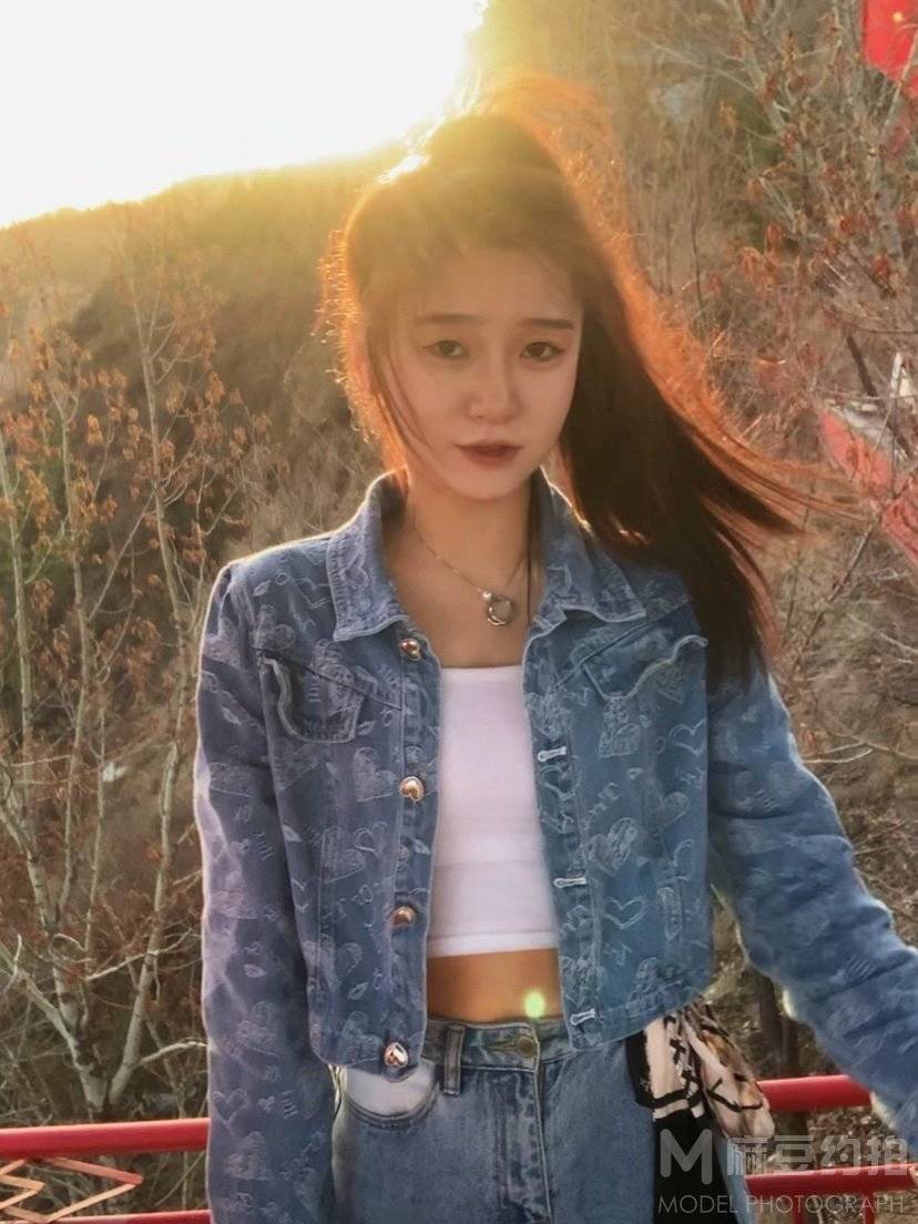纪实模特