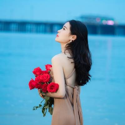 情绪模特