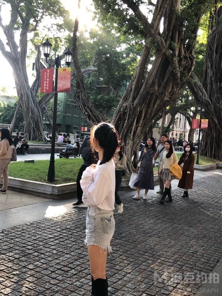 清新模特