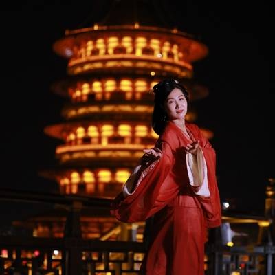 汉服模特