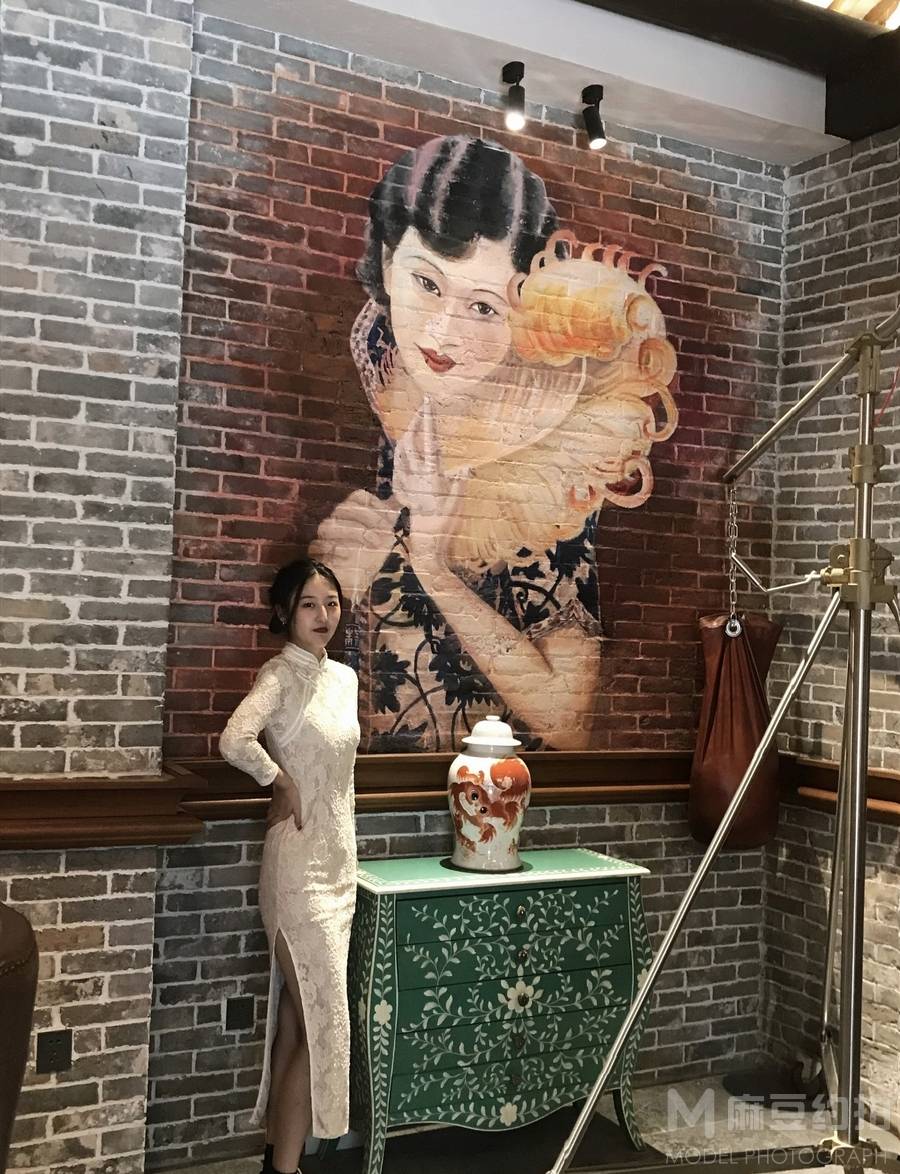 民国模特