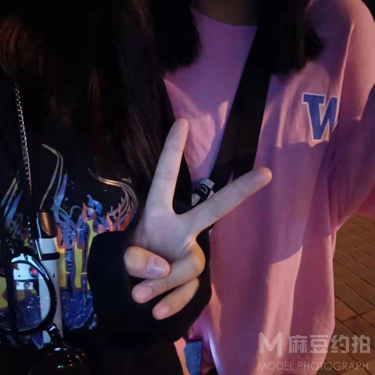 情侣模特