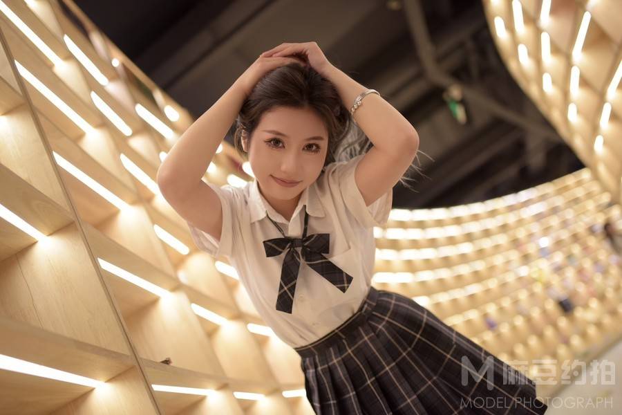 清新模特