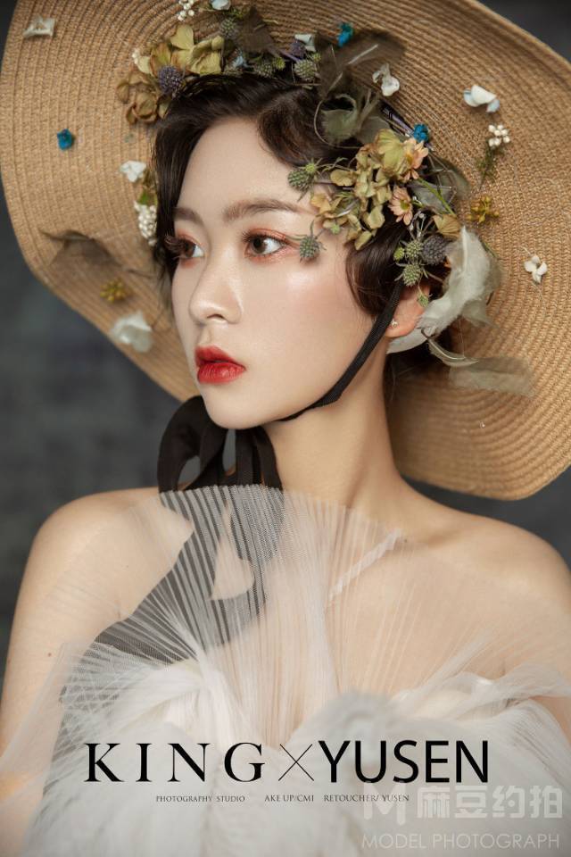 妆容模特