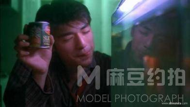 胶片模特