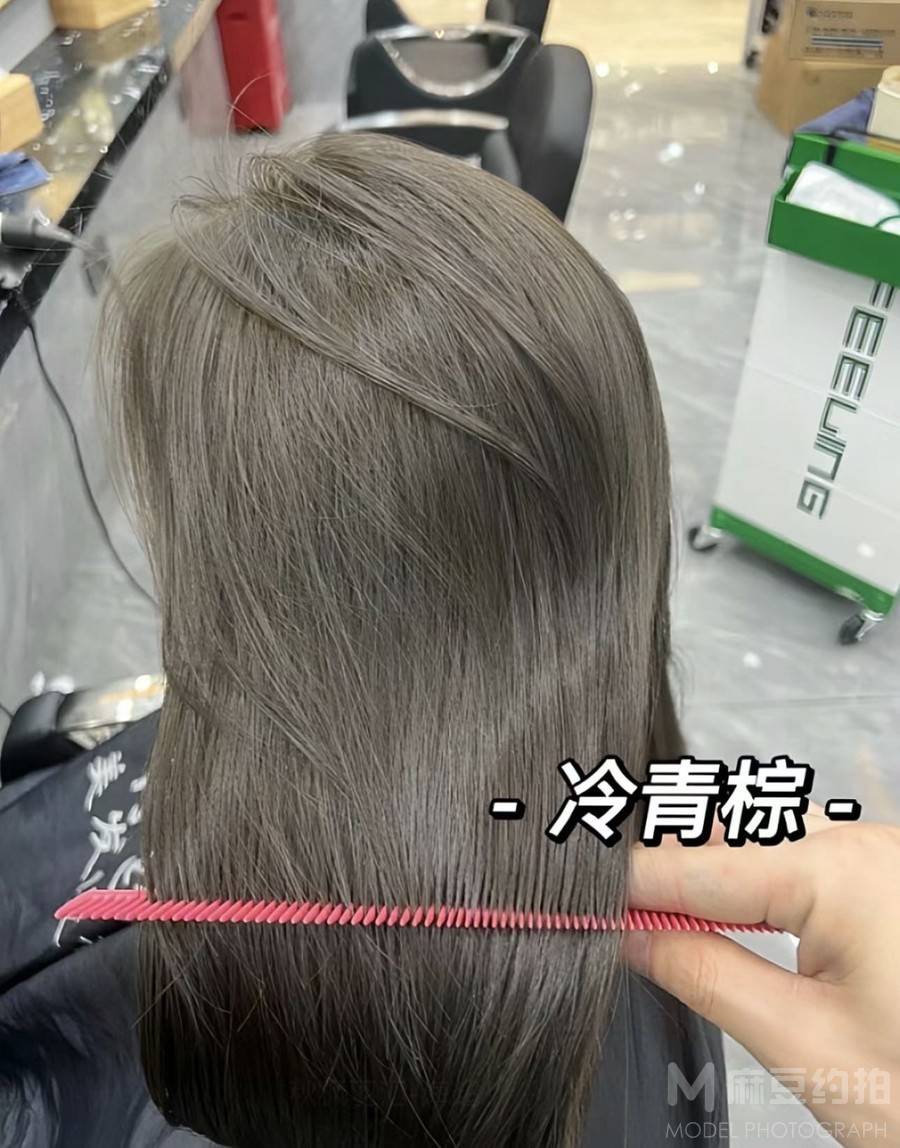 纪实模特