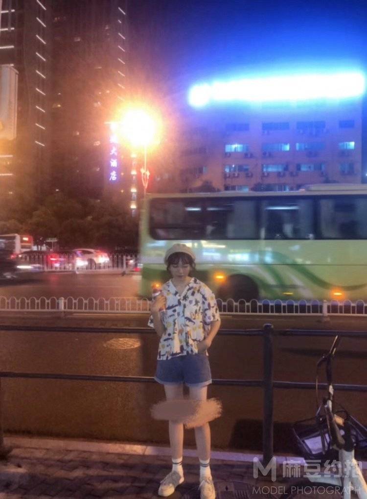 清新模特