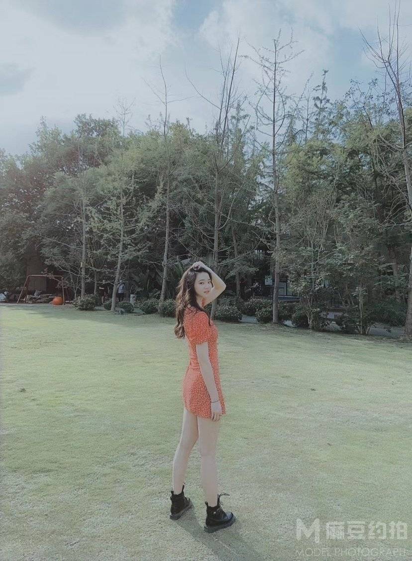 校园模特