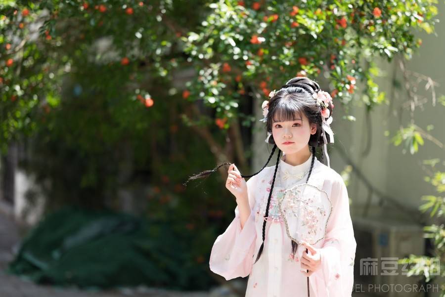 汉服模特