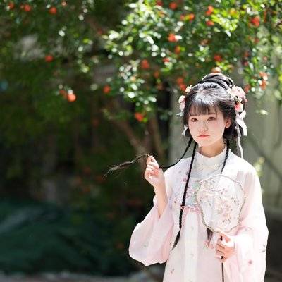 汉服模特