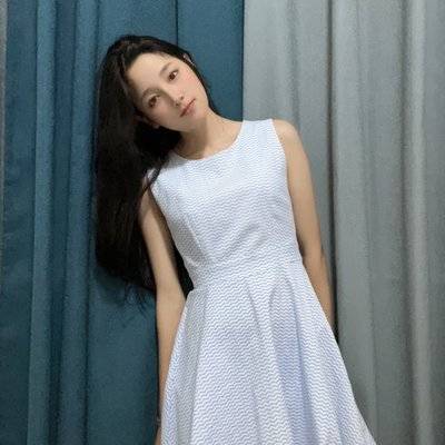 黑白模特