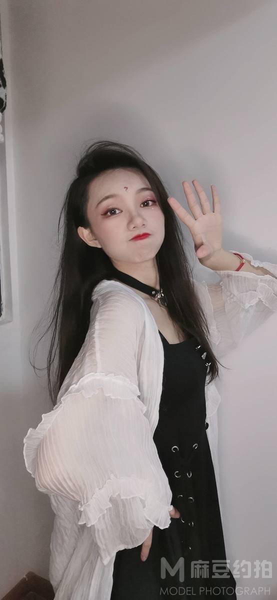 暗黑模特