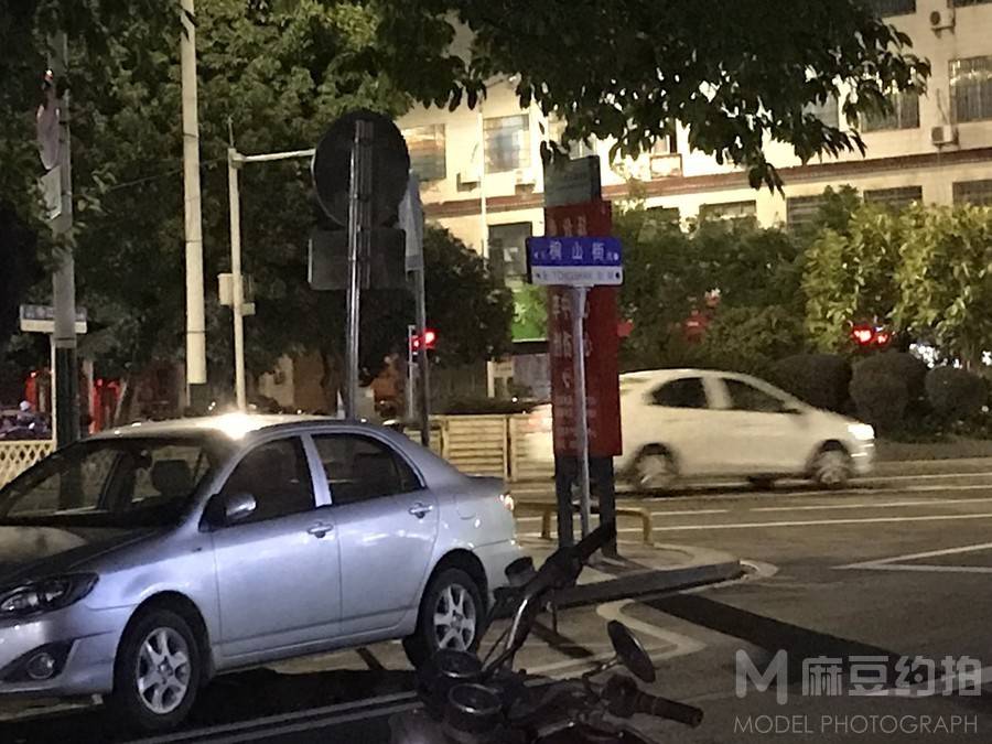 纪实模特