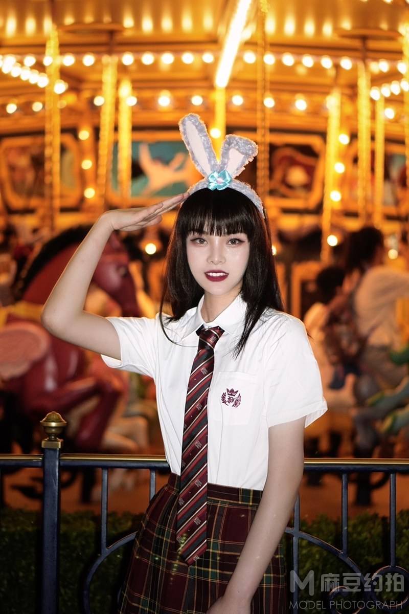 清新模特