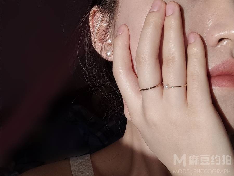 纪实模特
