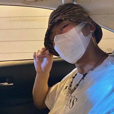 黑白模特