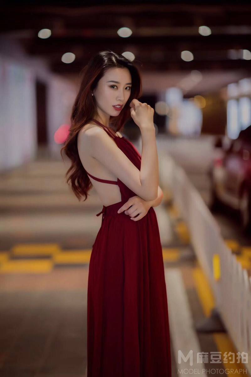 夜景模特