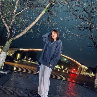 黑白模特