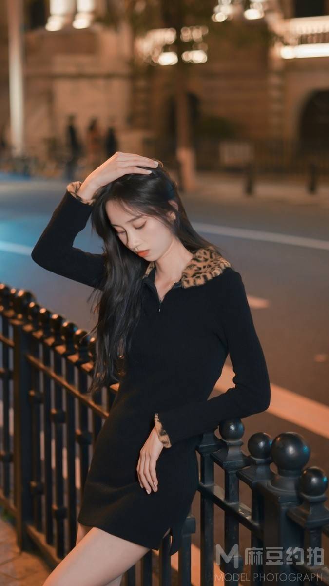 夜景模特