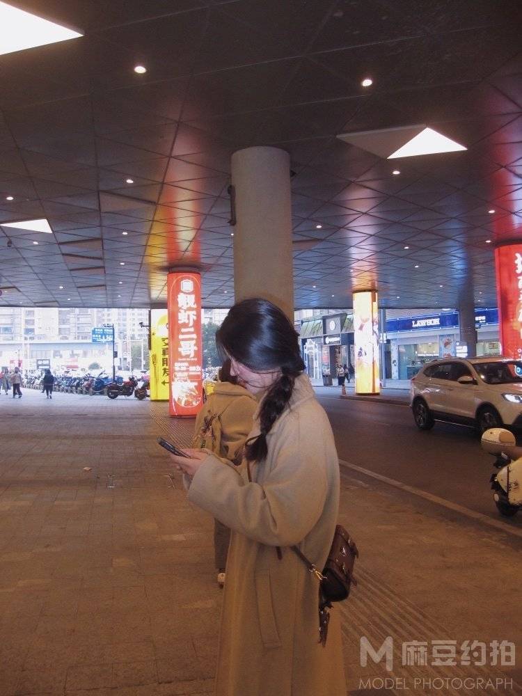 胶片模特