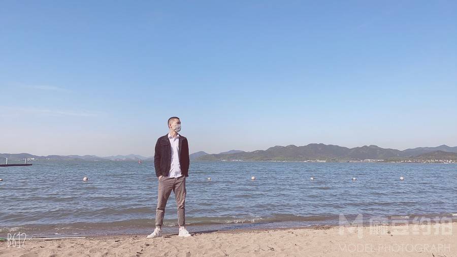黑白模特