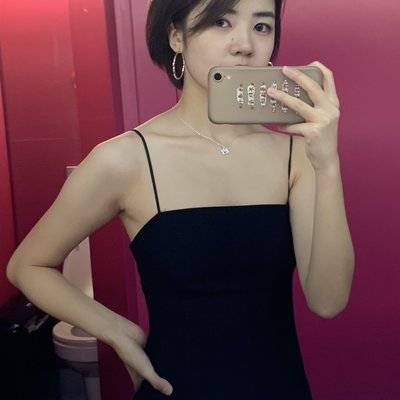 黑白模特