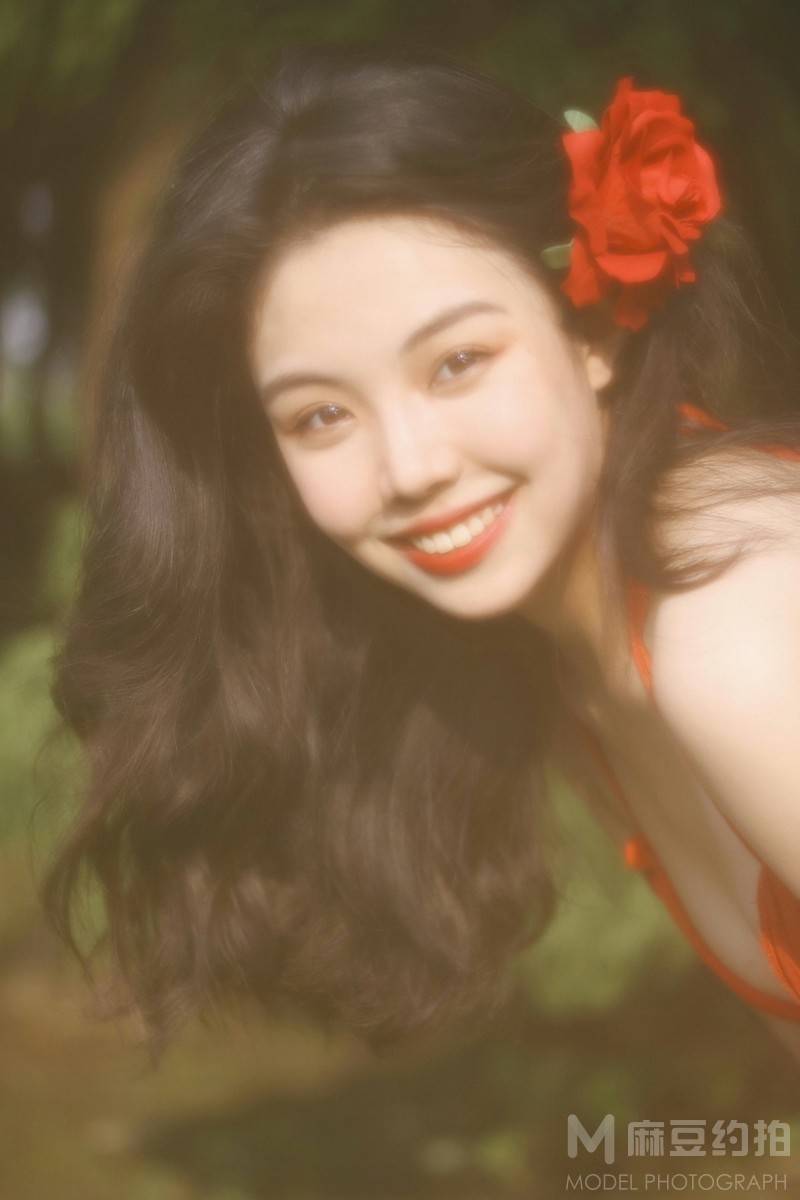胶片模特