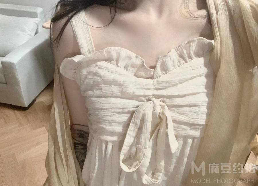 黑白模特