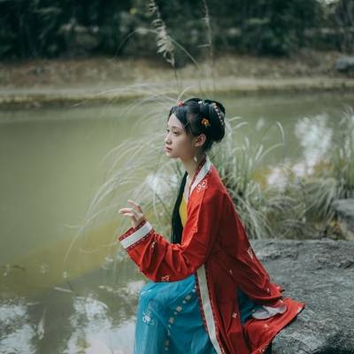 汉服模特