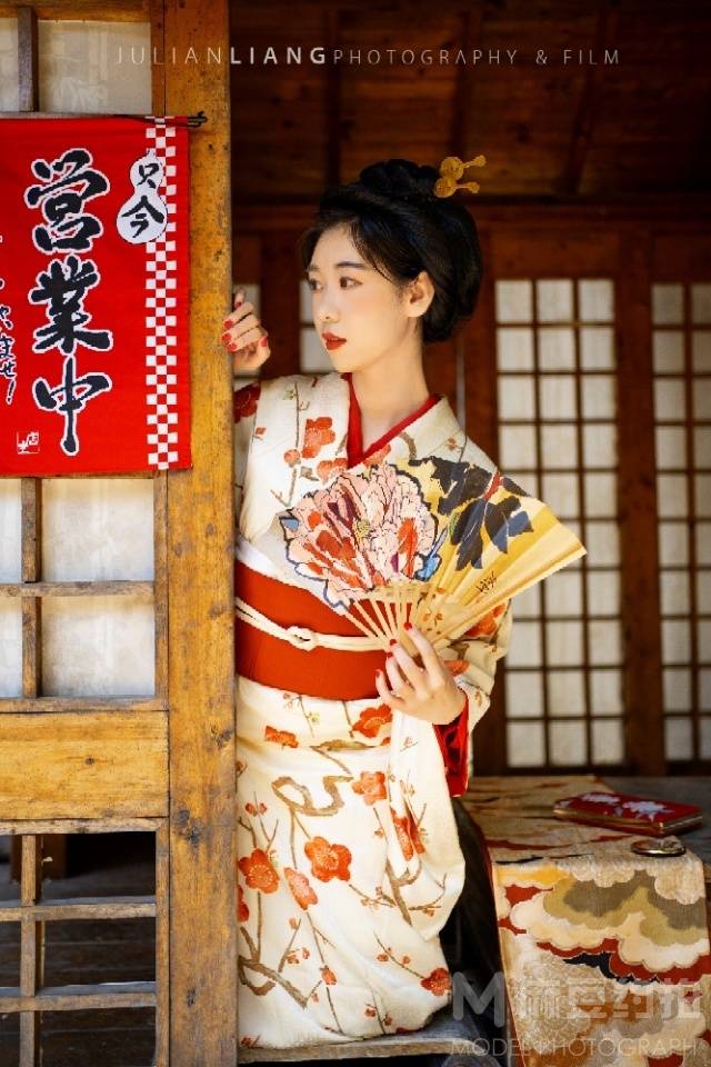 和服模特