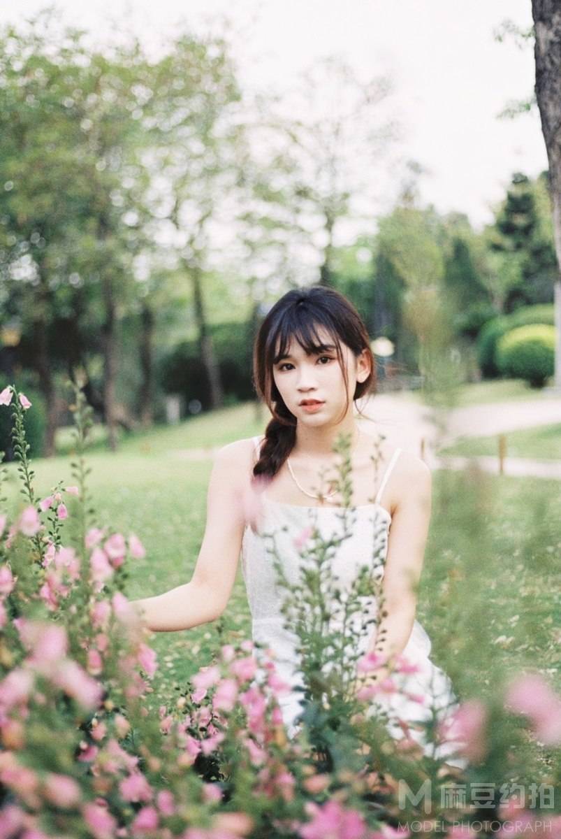 宝丽来模特