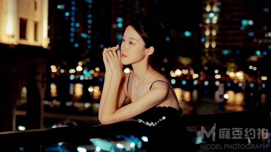 夜景模特