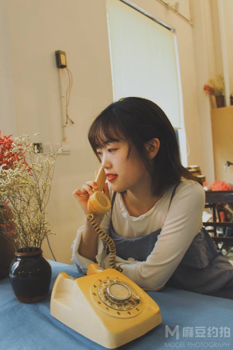 胶片模特