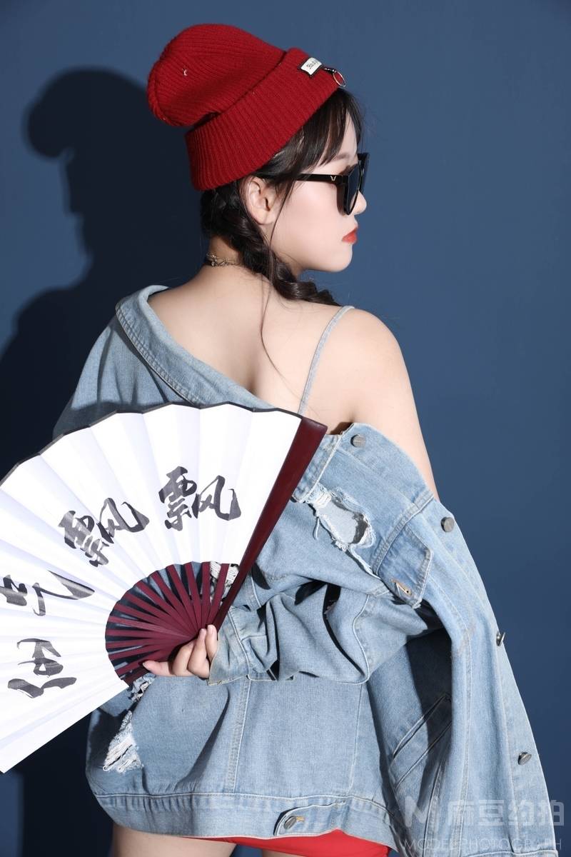 清新模特