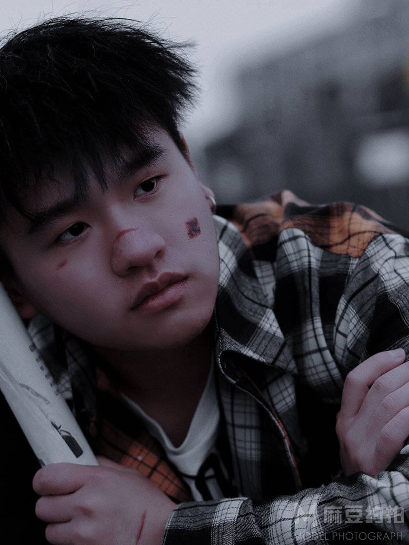 情绪模特