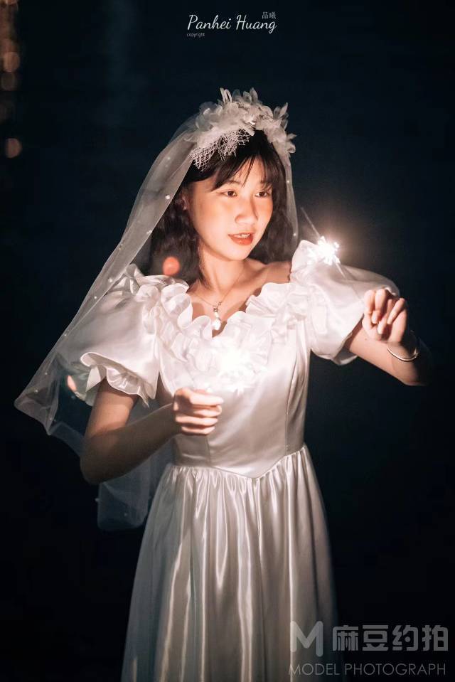 夜景模特