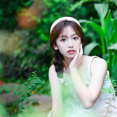 清新模特