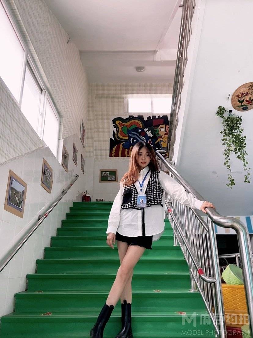 清新模特