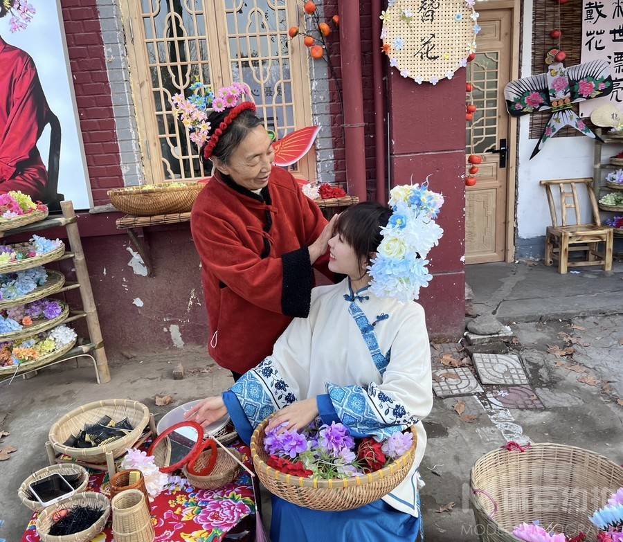 汉服模特