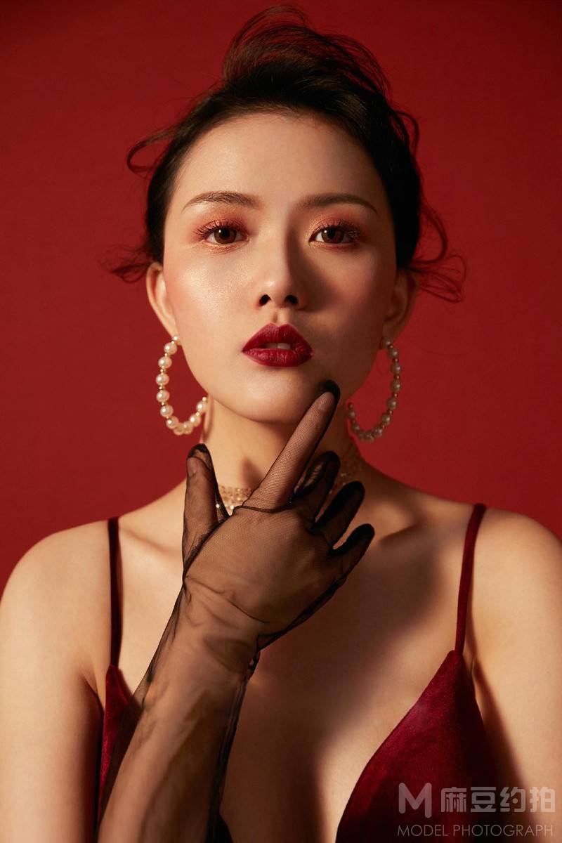妆容模特